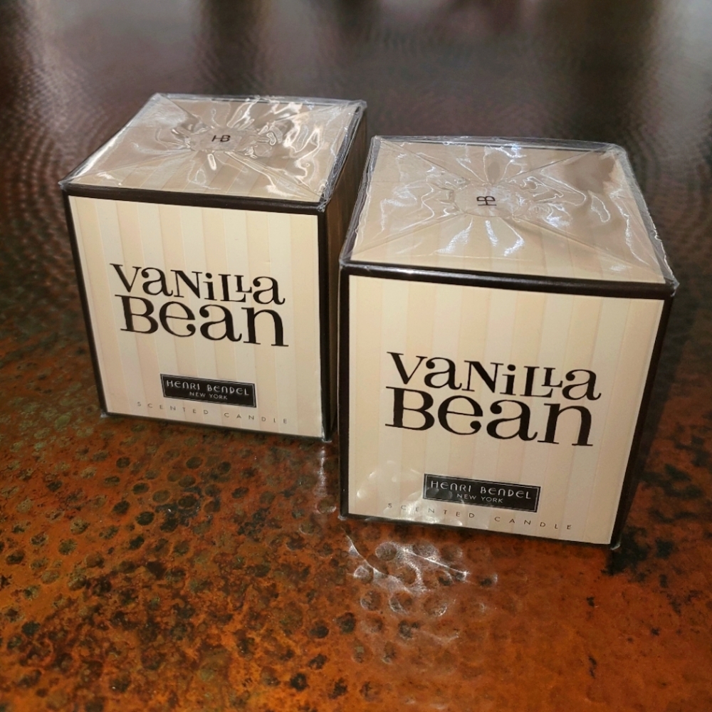 Lot of 2 New Factory Sealed Henri Bendel New York Vanilla Bean Candles!!!